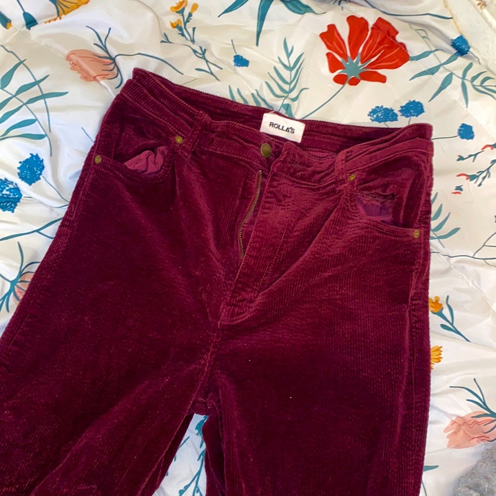 Rolla’s corduroy FLARE maroon pants 🤩🤩🤩